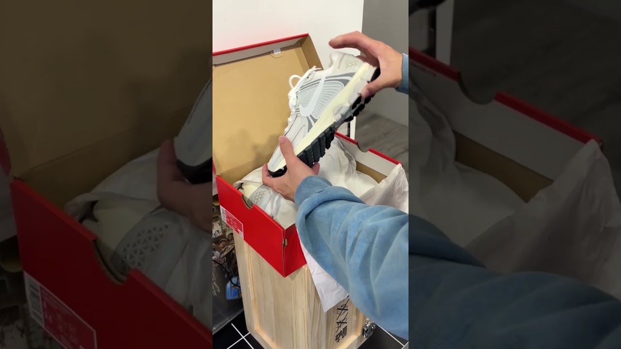 Unboxing the Nike Zoom Vomero 5new colorway &ldquo;Platinum Tint&rdquo;!  #area02 #nike #zoomair #vomero