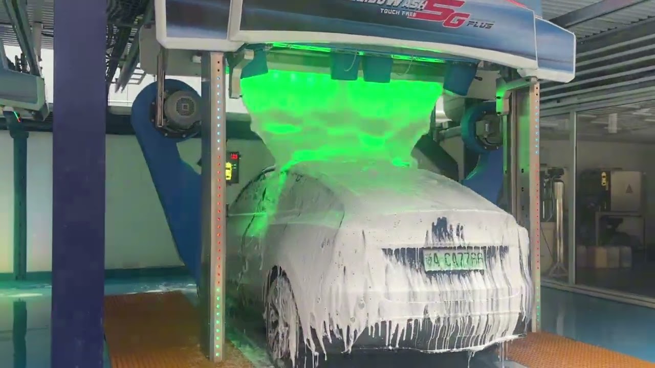 SG PLUS Touchless automatic car washing machine