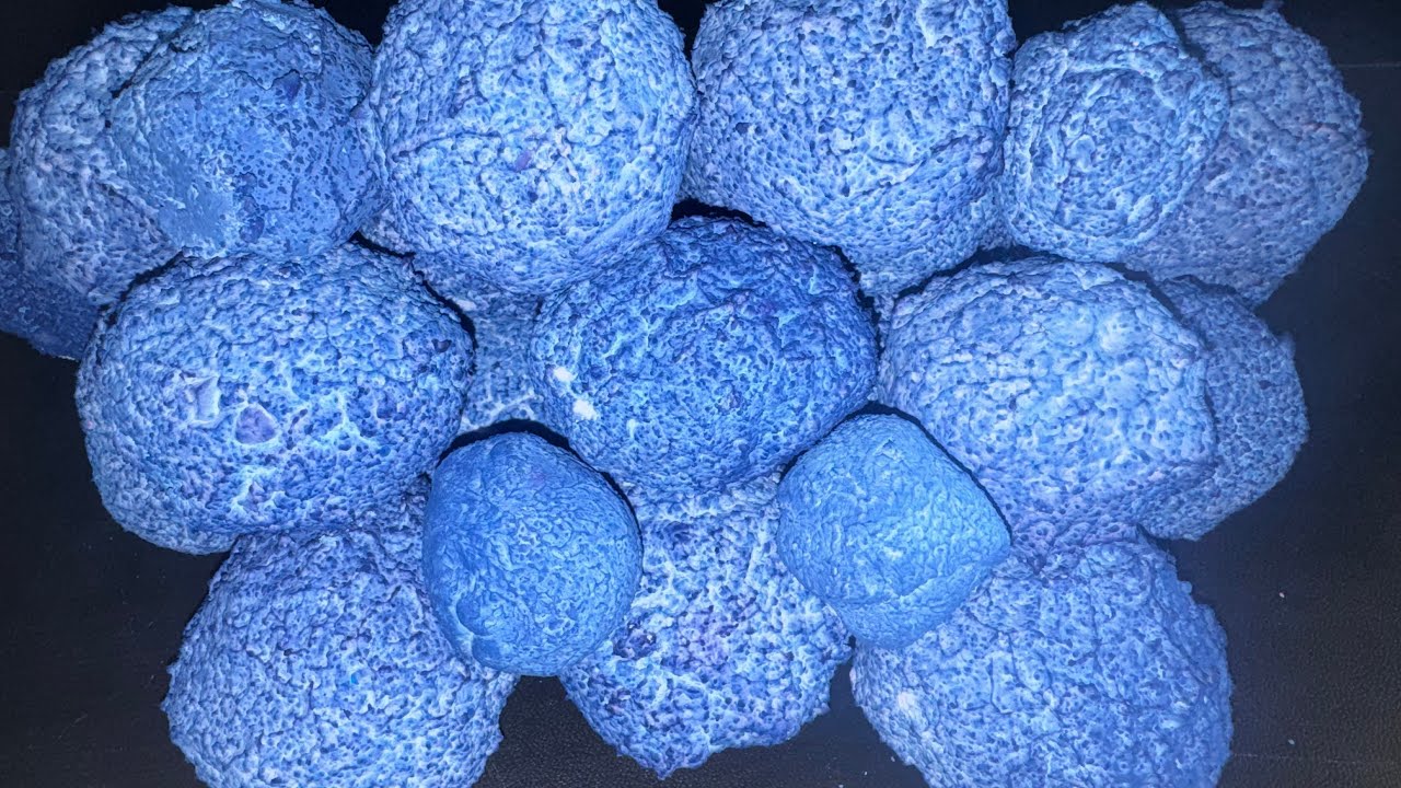Blue crush balls crush 