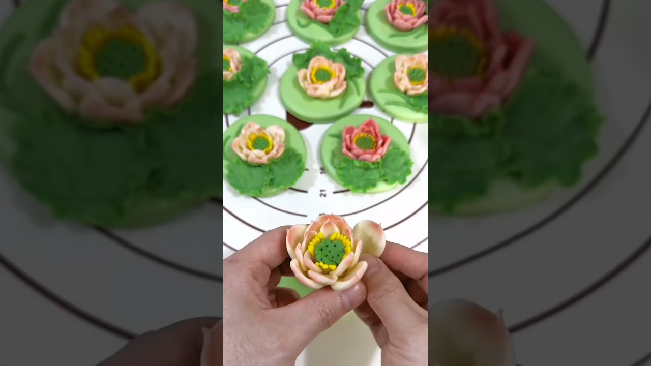B&aacute;nh bao hoa sen si&ecirc;u đẹp  🍥🍥