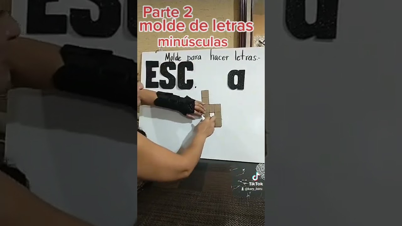 molde para letras minúsculas... sígueme en Tiktok cómo @kary_beru