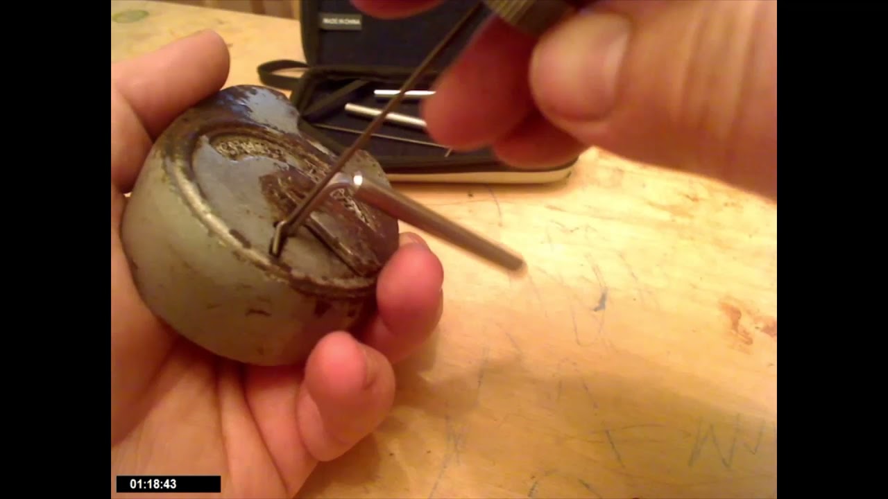 Chubb Battleship padlock picked