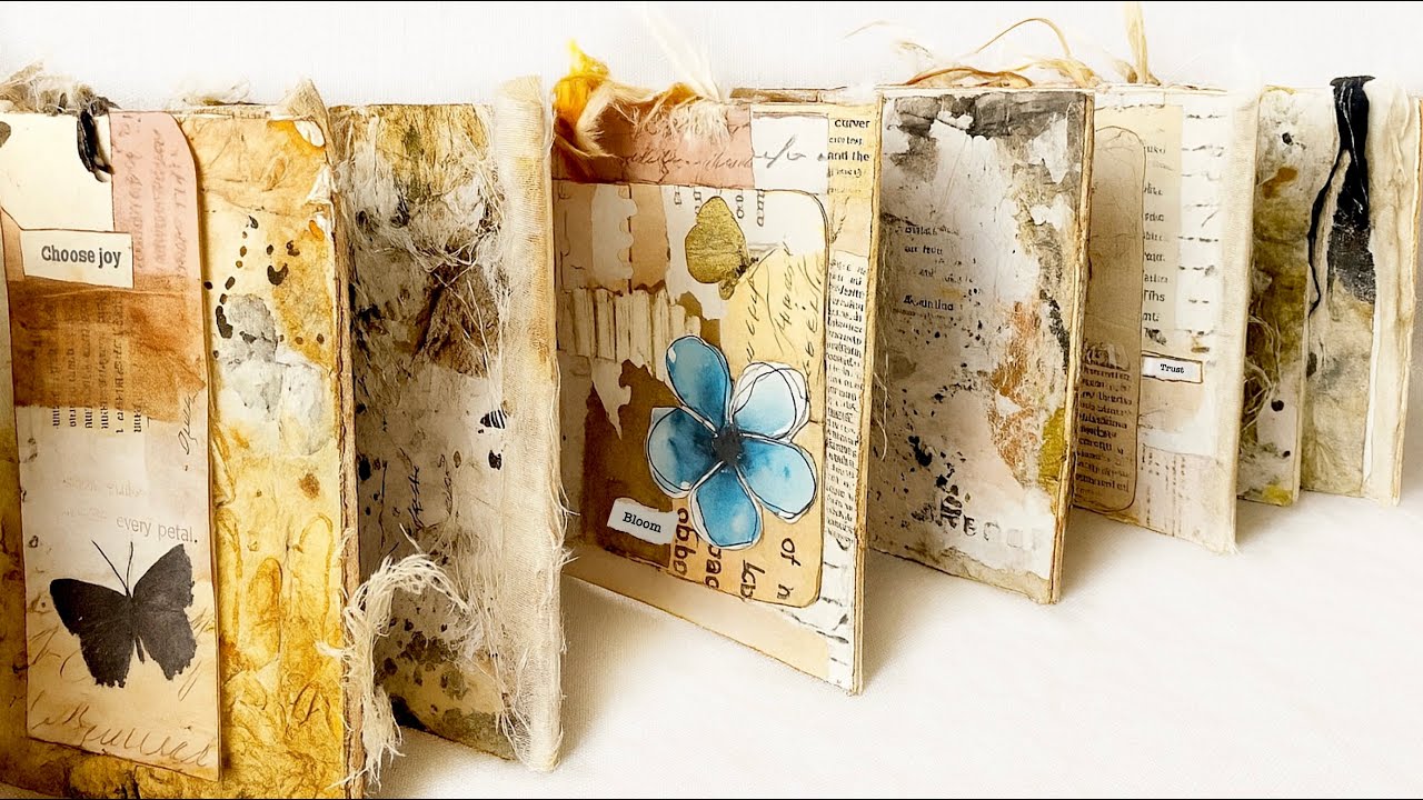 Gentle Reminders &mdash; A Soulful Mixed Media Concertina Artist Book