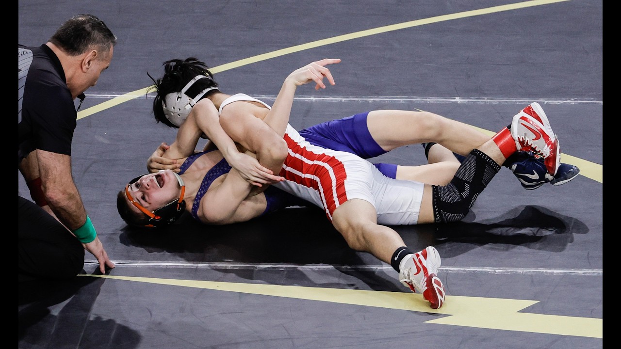 Paulsboro's Cruz scores 1st period pin to earn NJSIAA finals bid