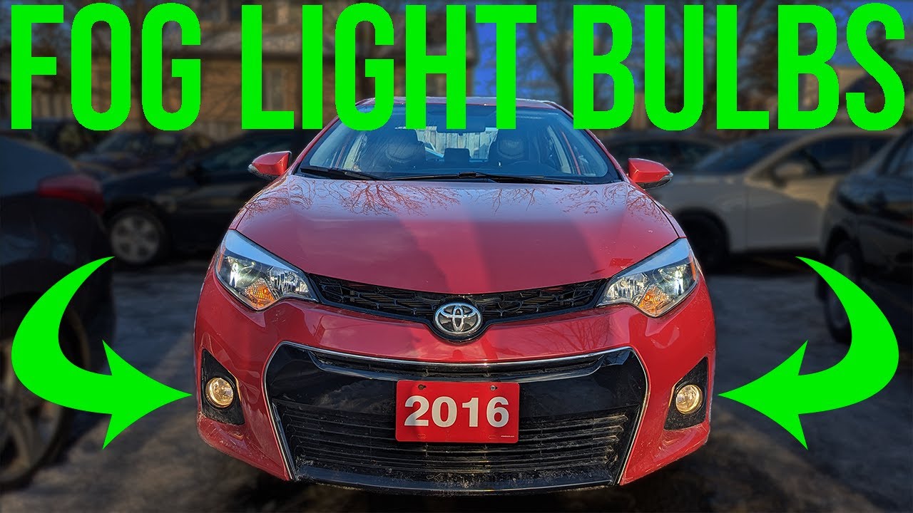 Как заменить лампы в противотуманных фарах - Toyota Corolla (2014-2018)