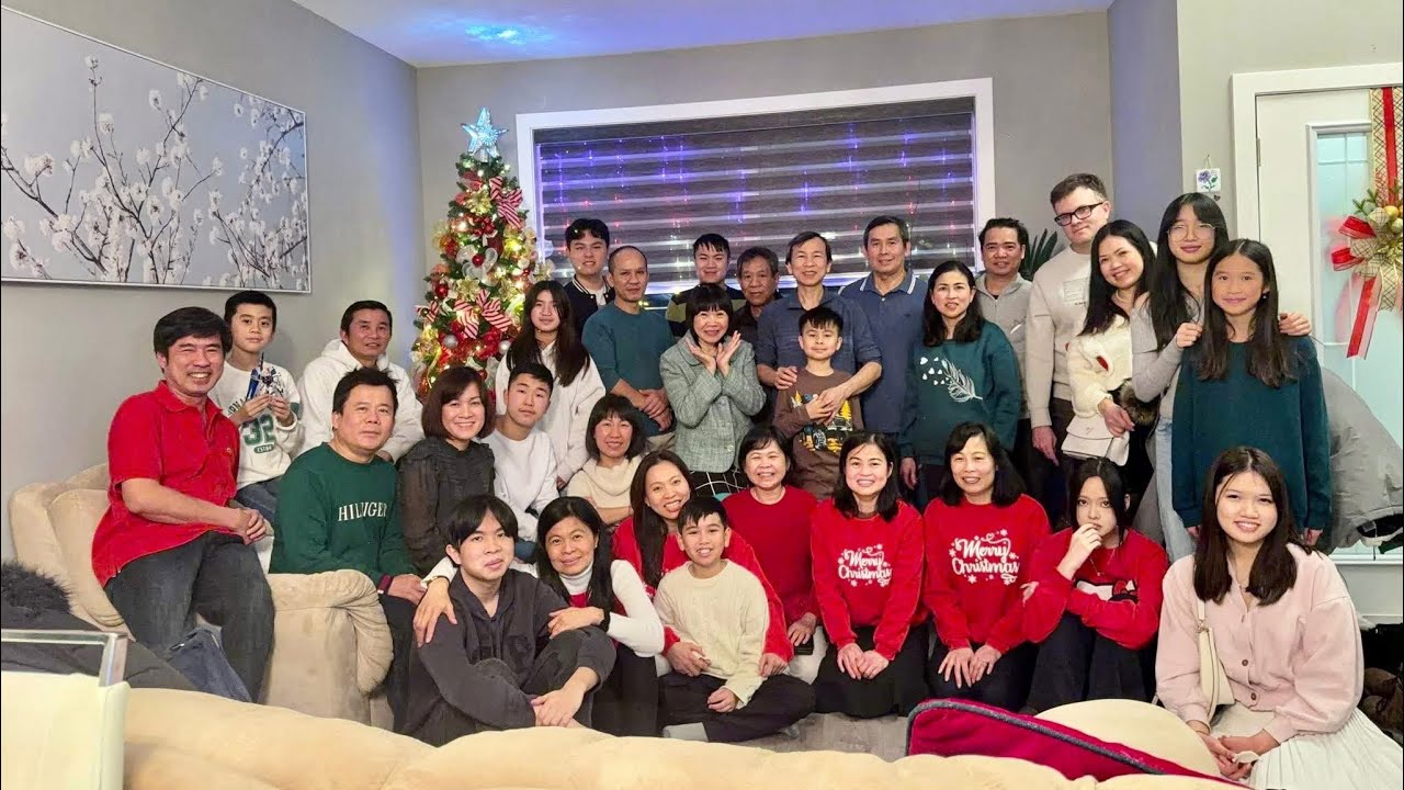 #361😁🎄TIỆC HỌP MẶT ĐẠI GIA ĐÌNH QUÝ Ở 🇨🇦 MỪNG GIÁNG SINH 2O25  TẠI NHÀ CHÚ LONG 💝🥳🍱🎶🎤😁💪😍💞🤑👍