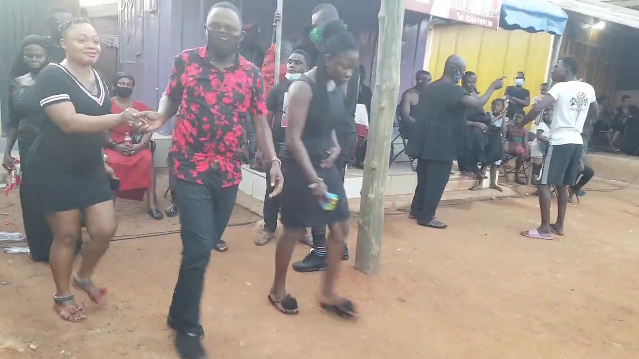 Wonderful performance by the son of Nana Tuffour and the Tontonsansan band