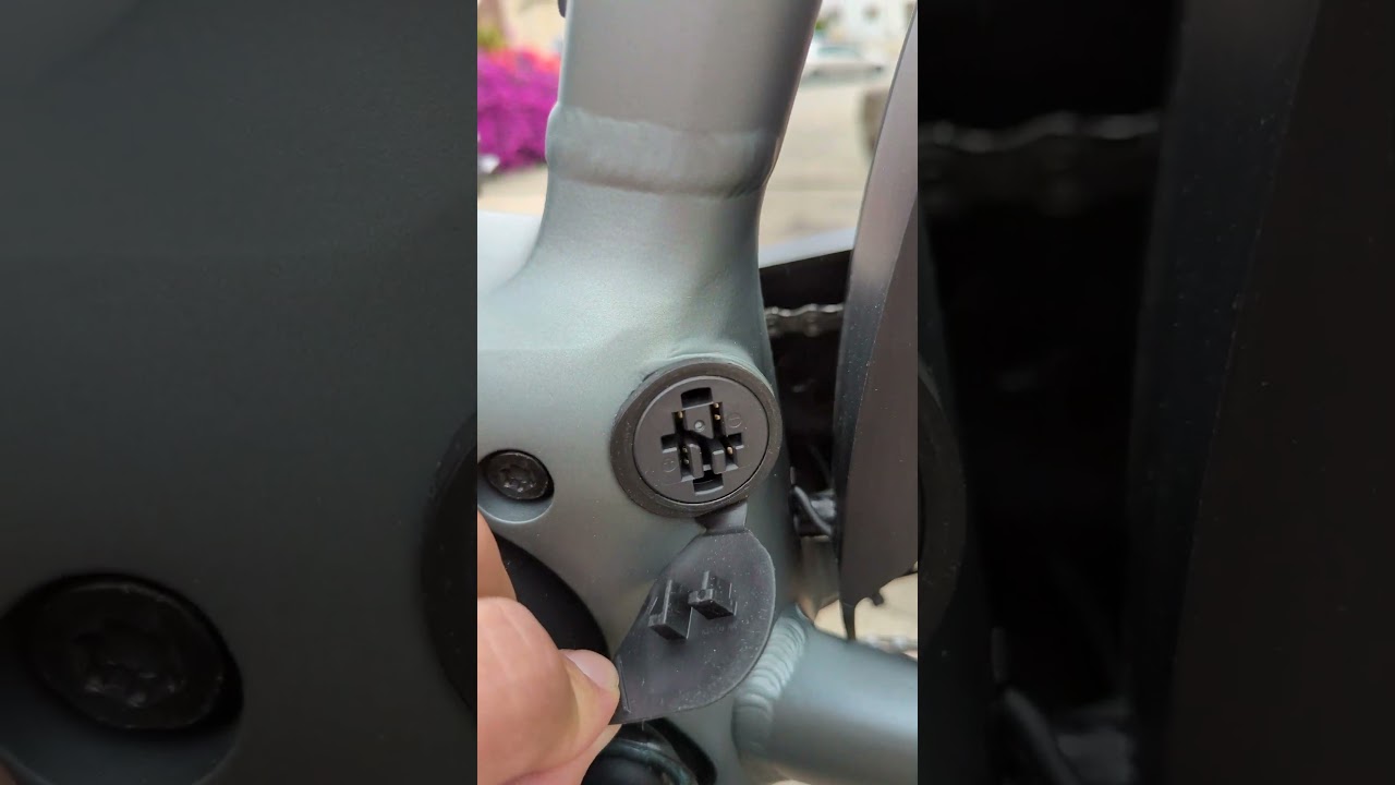 E-Bike Charging port on CUBE ⚡🔌 Kathmandu #ebike #charging #chargingport #new #cube #hybrid #shorts