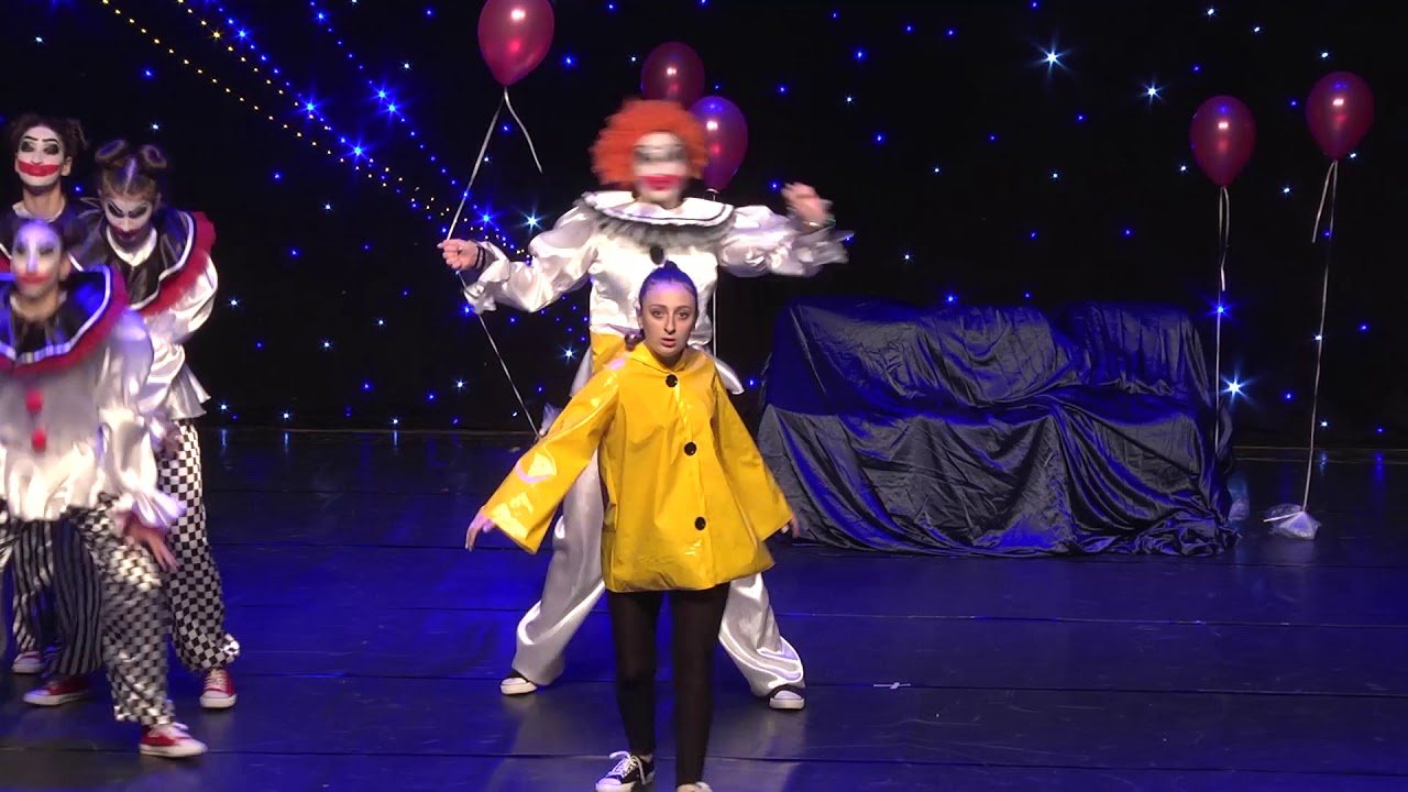 Dance Studio Bravo - Clowns