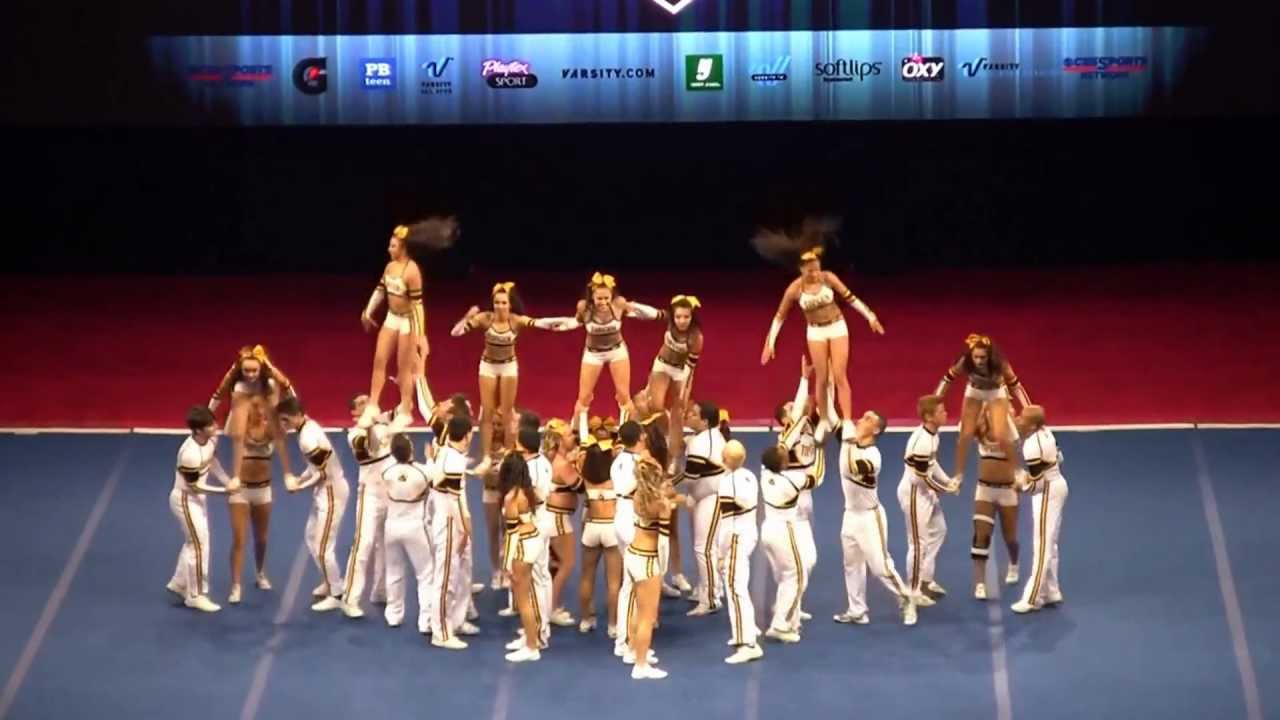 Top Gun Large Coed NCA 2013 Day 1
