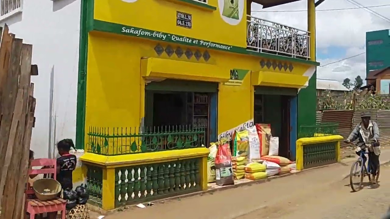 Zaodahy by Ambavahadimangatsiaka Mahazina Miarivola to Ambohimena Streets view Antsirabe Madagascar