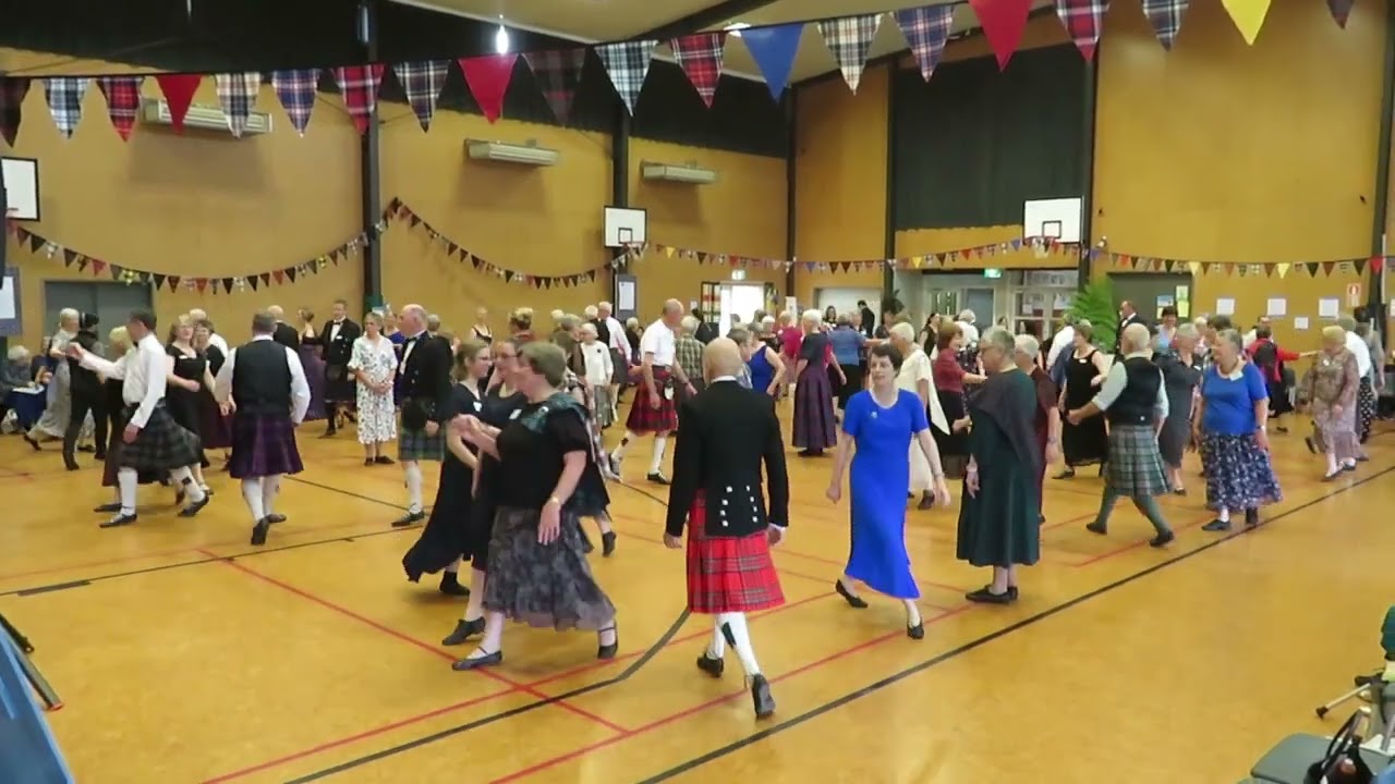 Miss Milligan's Strathspey, Golden Jubilee Dances