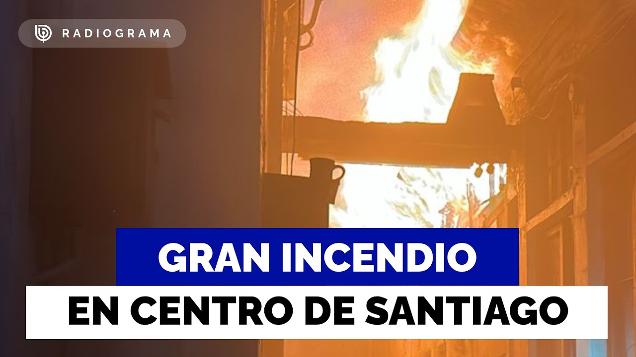 Gran incendio en pleno centro de Santiago: siniestro afecta cité con al menos 20 viviendas