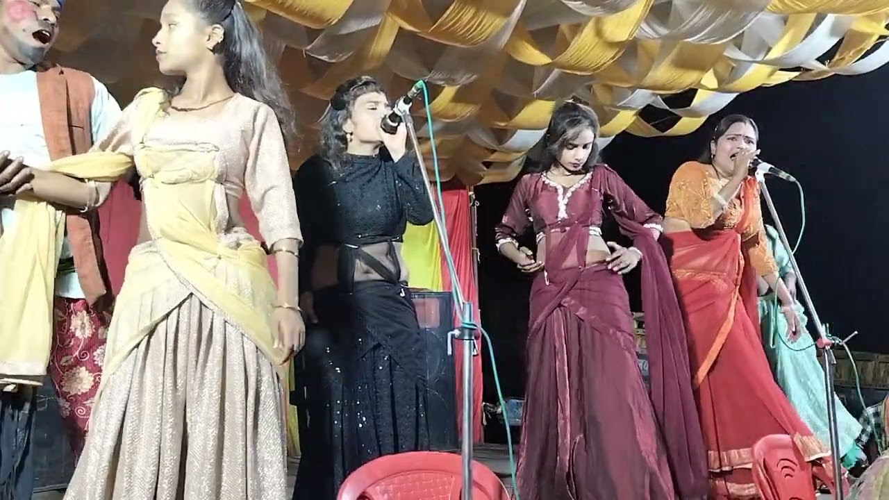 देर न हो जाए 😄🙏🌹👍 सुपरहिट #नौटंकी #नाच #गजल #वीडियो der na ho jaye #nautanki #nach #song #video 
