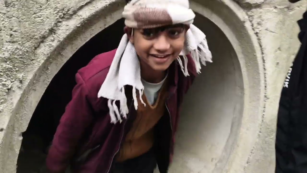 Mobile nhi deni par ek mashum ke jan chlige