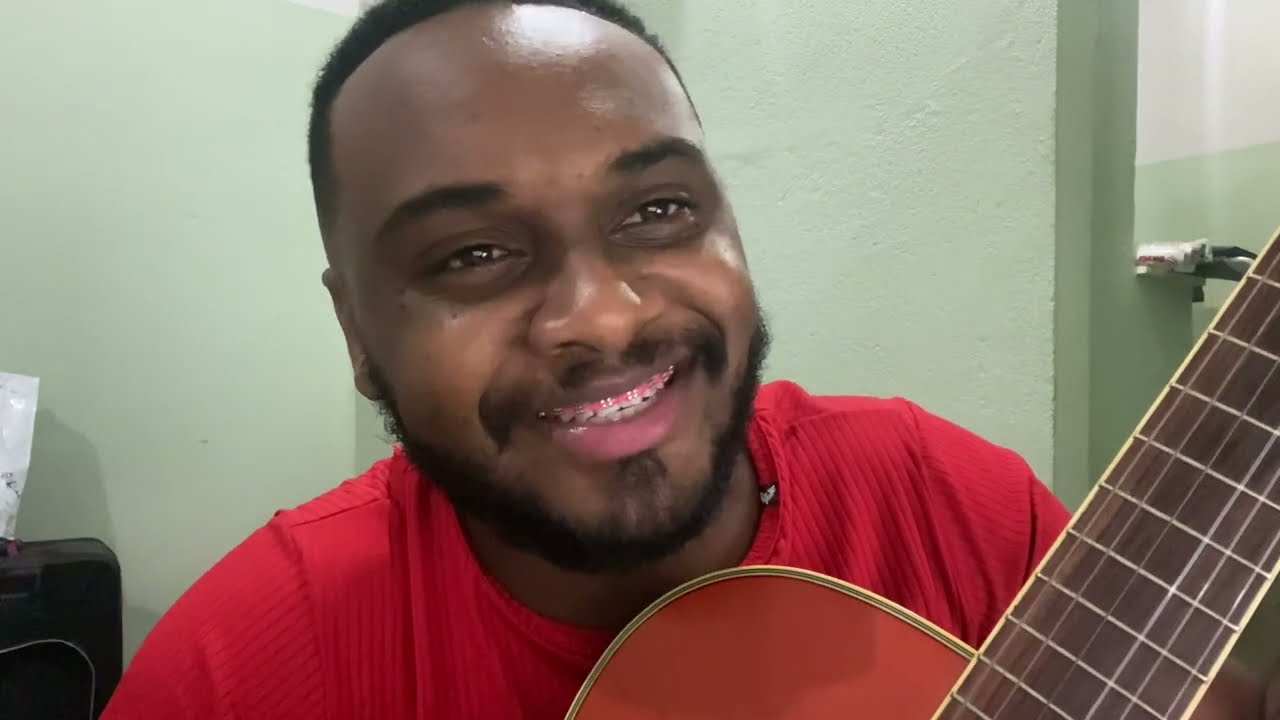 NOITE 5 ESTRELAS PAGODE VOZ E VIOLÃO CANTOR MUMUZINHO E GRUPO RDN REIS SA NOITE