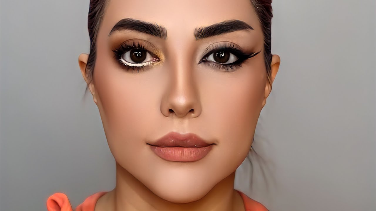Make your eyes look bigger or longer with these two tricks. Long or round eyes😍