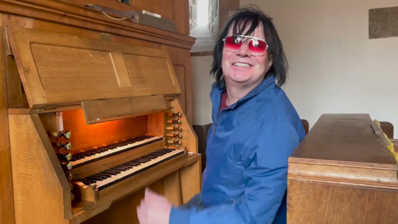 ST MARY MAGDALENE Norman Church - 12th Century - MAGNIFICENT OLD PIPE ORGAN - Terry Miles