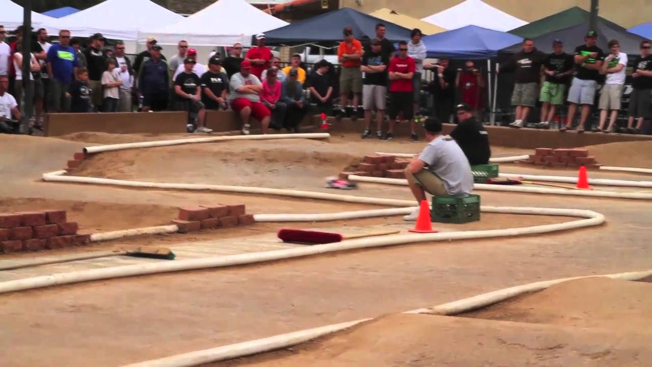 Cactus Classic 2011 - 4wd Modified Buggy A-main Leg 2