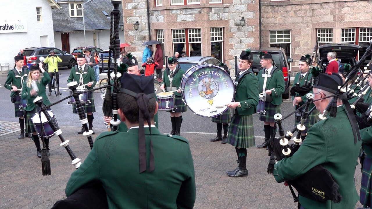 Slow Airs Loch Rannoch and Heroes of Kohima played by Huntly Pipe Band in Braemar Scotland Sept 2019