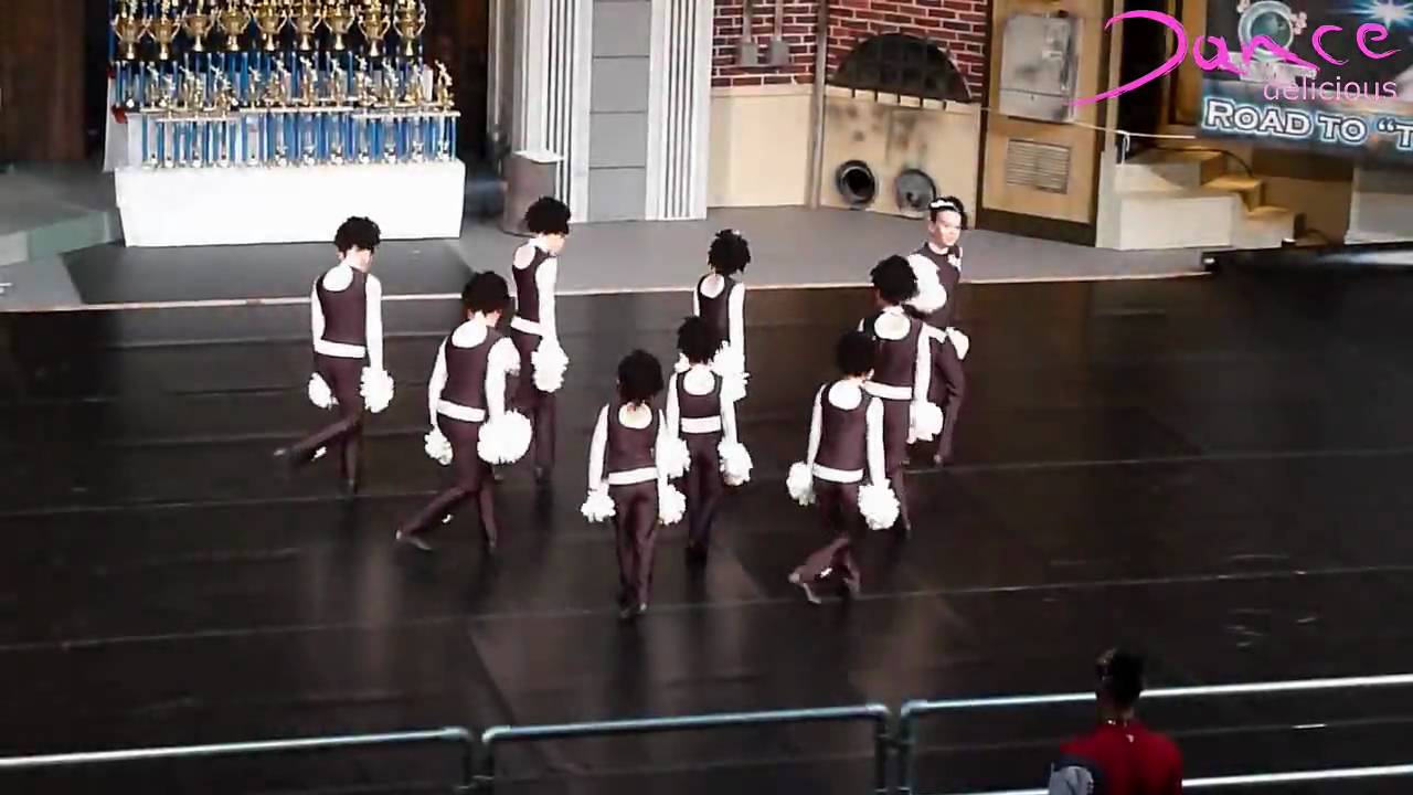 ECC 2010: Dance Delicious bei Cheerleader Meisterschaft