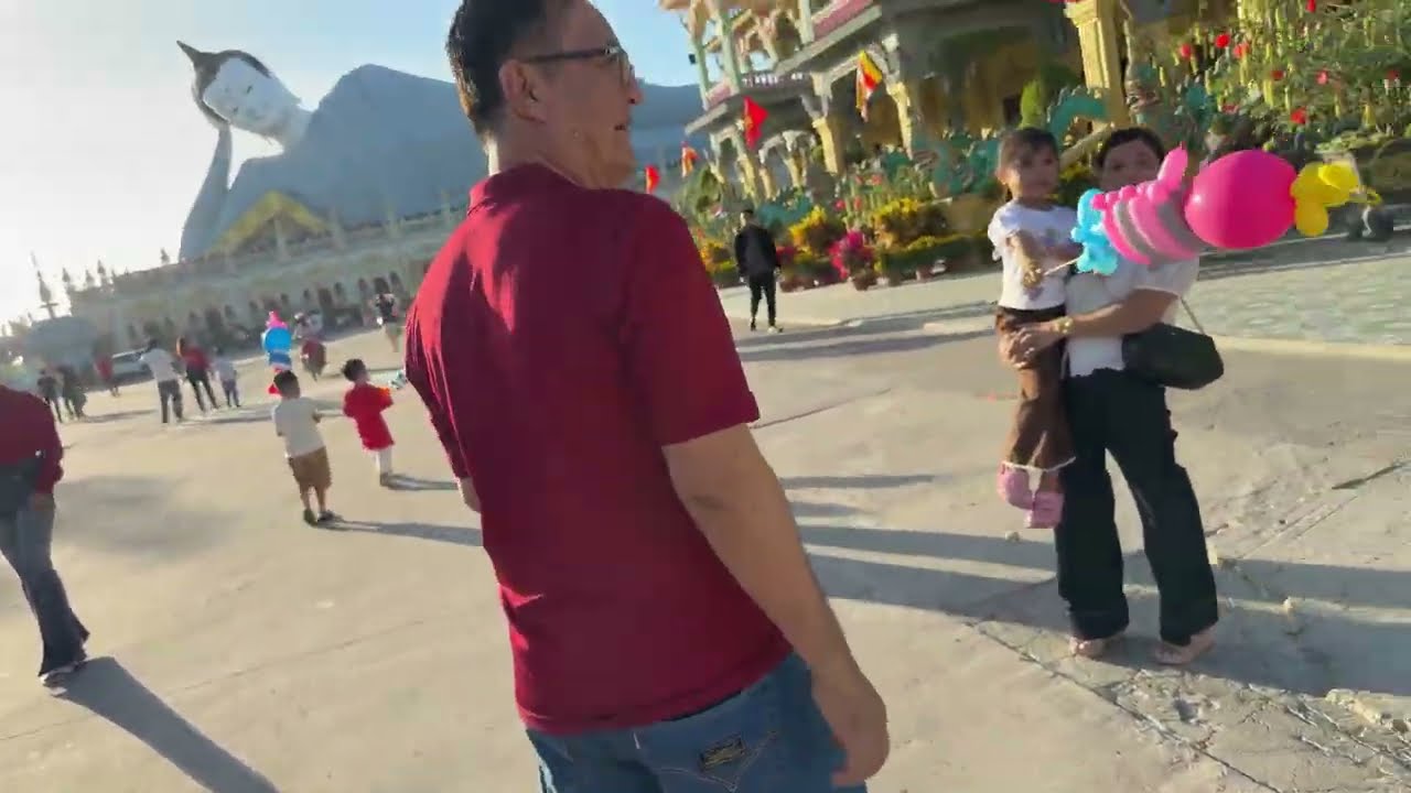 Mùng 4 Tết - Sóc Trăng - Đi Chùa Song Rong 2