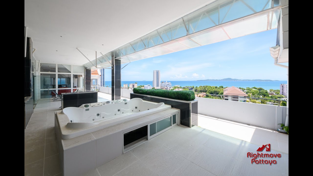Penthouse in Sombat Condo - 5 Bedrooms Condo For Sale In Pratumnak Pattaya
