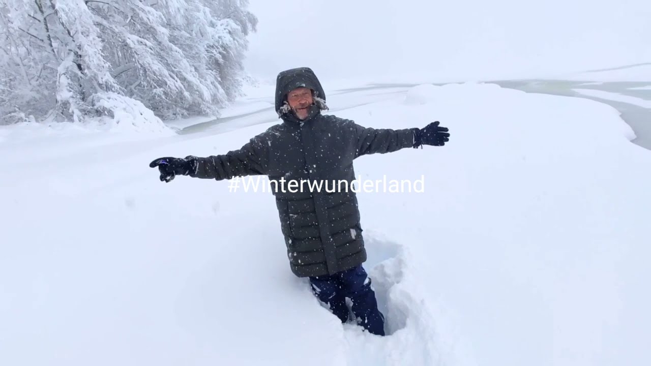 Spaziergang in Schneemassen am #Rottachsee #Allg&auml;u im Januar 2021