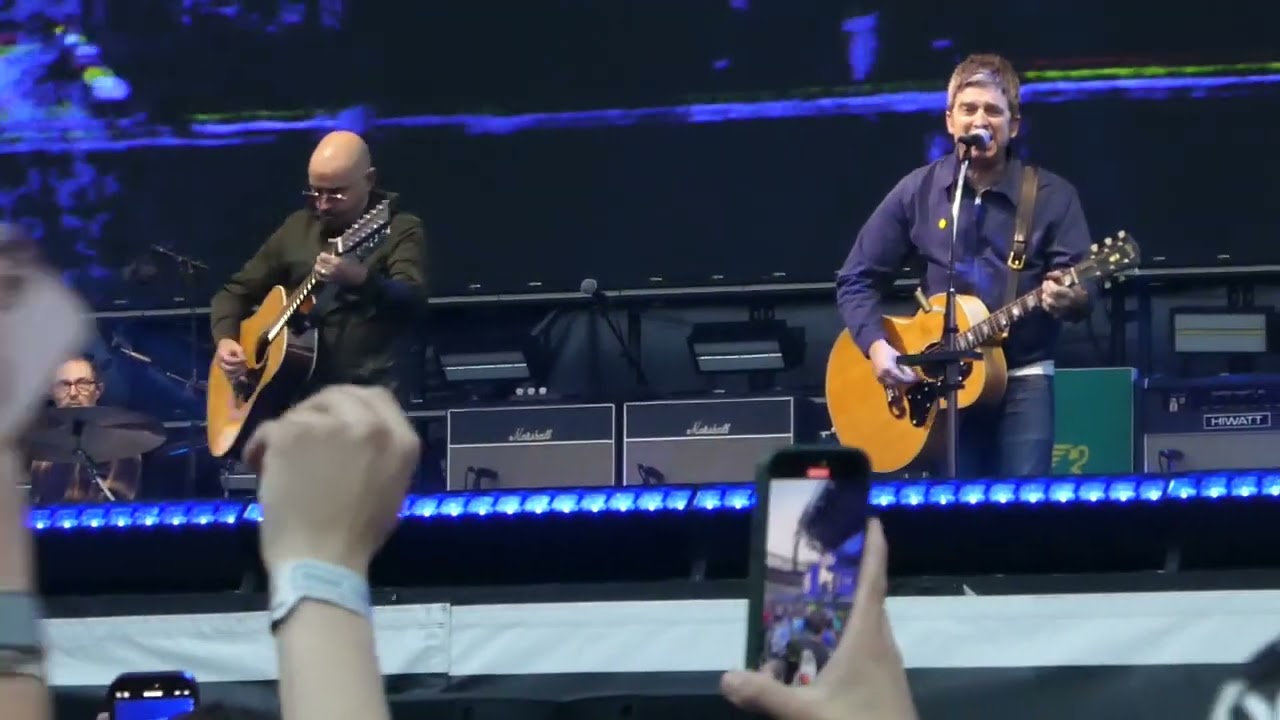 Oasis - Talk Tonight @ Murrayfield Stadium, Edinburgh, Aug. 9, 2025