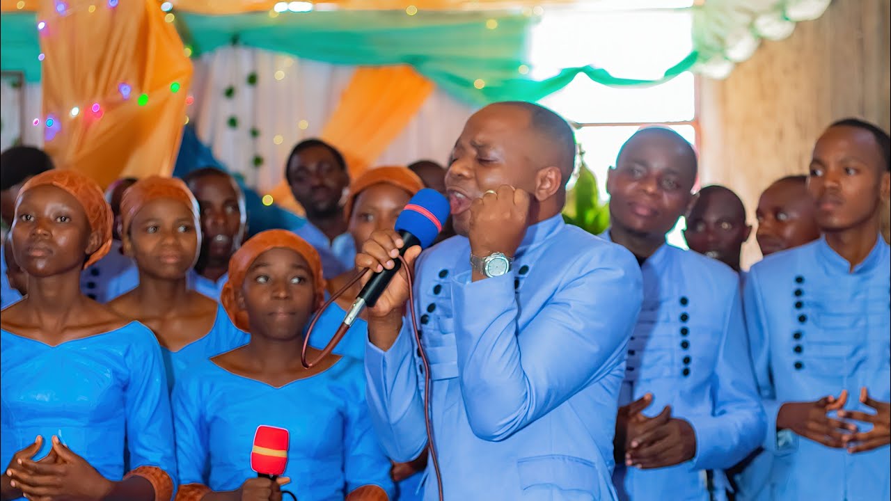 Uhoraho twarumvise By Chorale  Maranatha — Église de Pentecôte de MIRANGO 