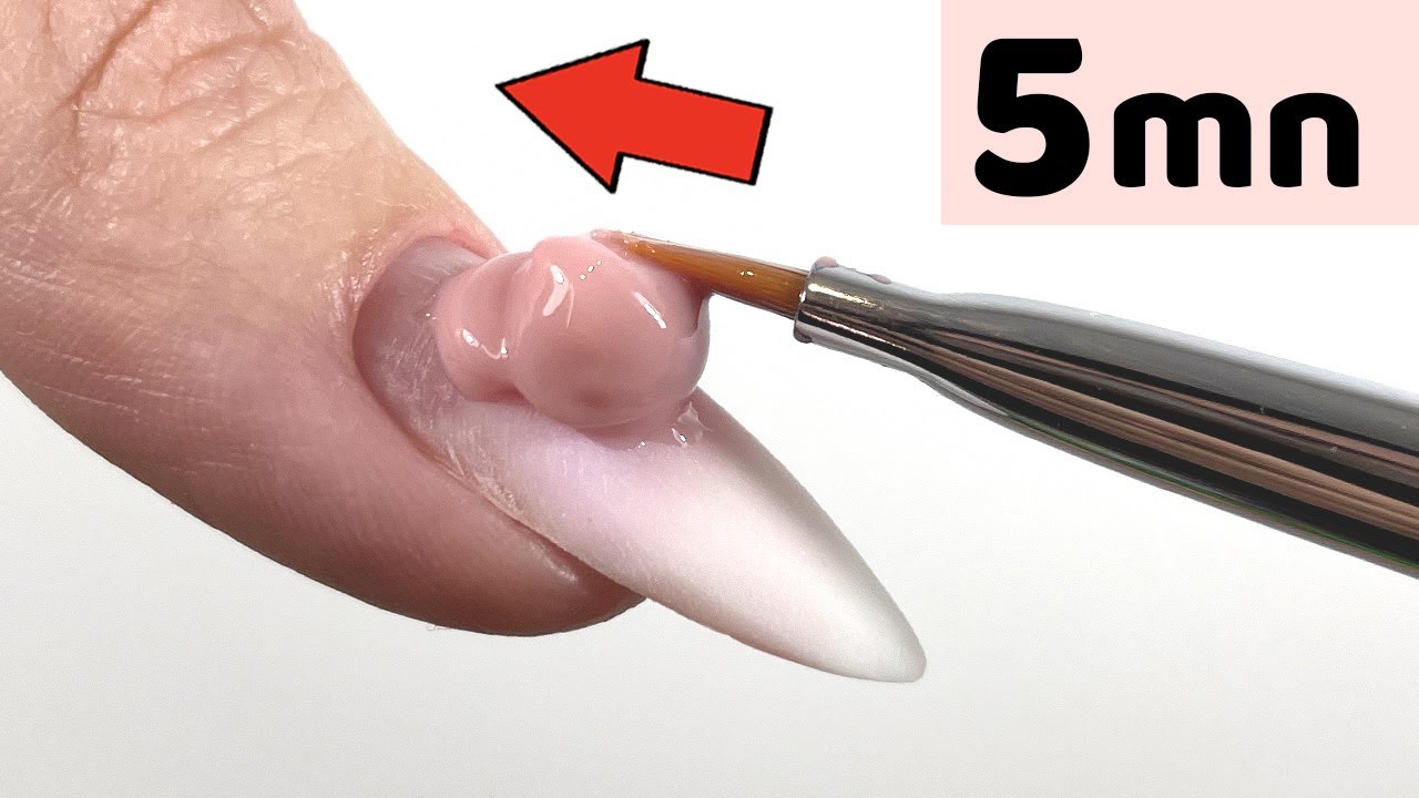 REMPLISSAGE ongles en gel en 5 MINUTES !