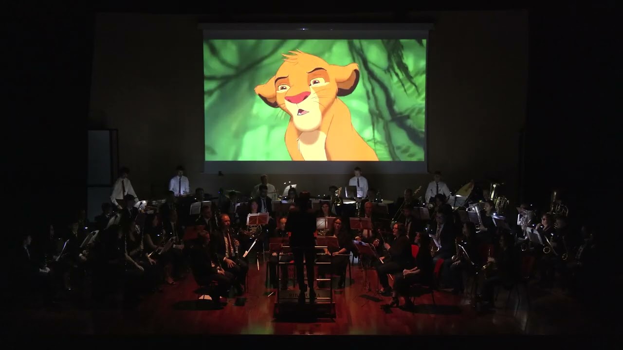 Hans Zimmer (arr. John Higgins): El Rey León · Banda Municipal de Ribadumia