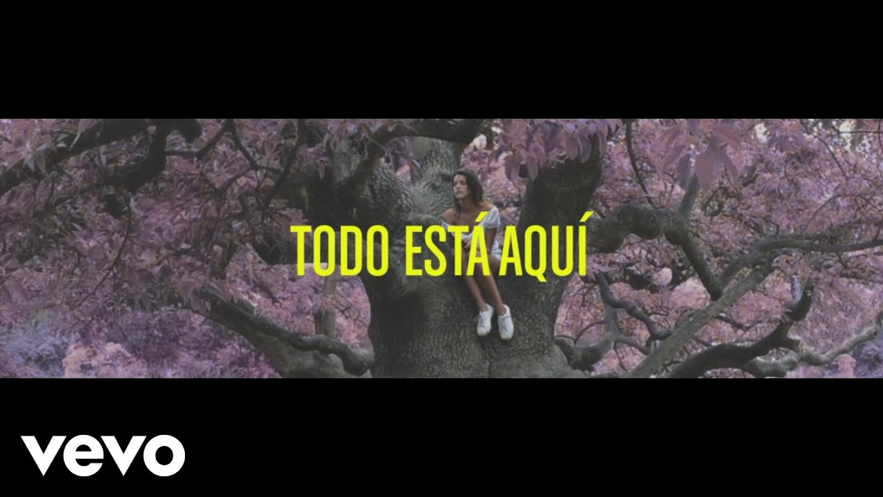 Julieta Venegas - Todo Est&aacute; Aqu&iacute; (Official Video)