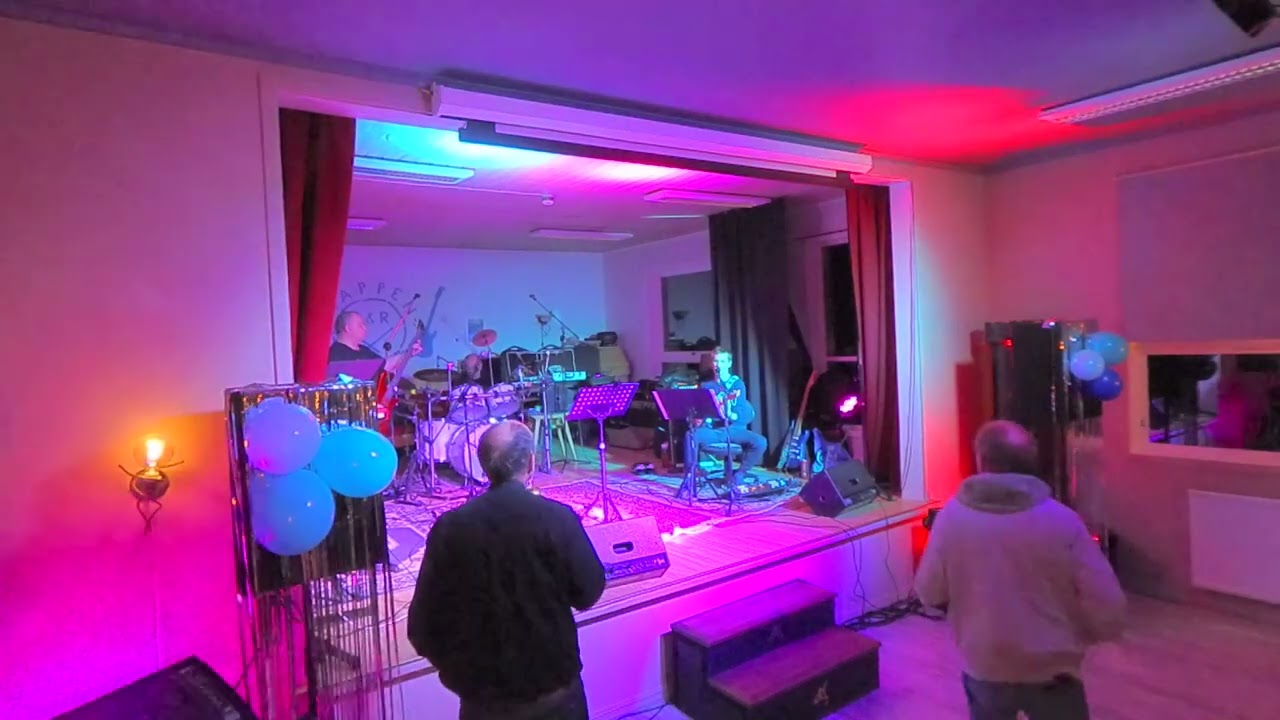 Smoke On The Water - Cover by Nappen Band