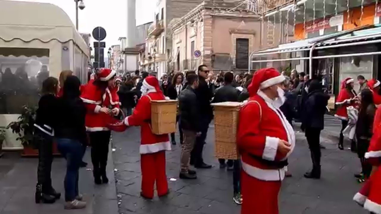 SFILATA DELLE NATALINE - SCORDIA 25-12-2015 VIDEO N.1