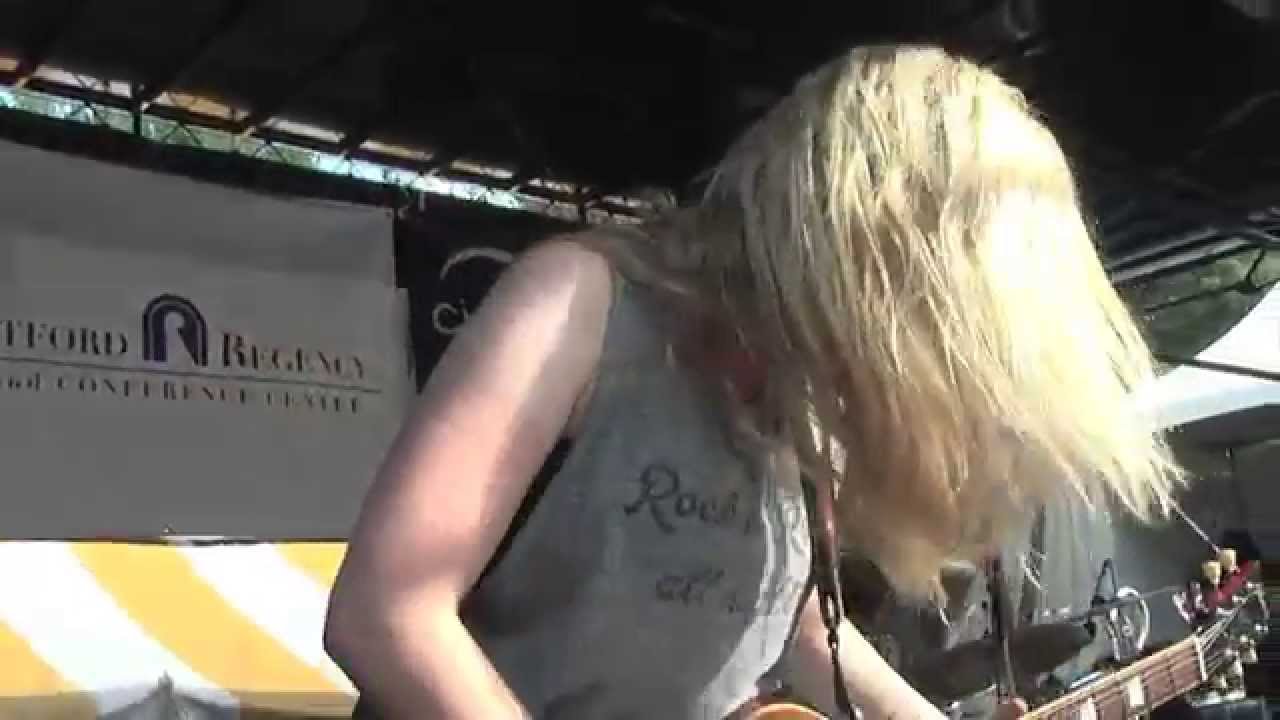 Joanne Shaw Taylor - Let It Burn - Nashoba Valley Blues Fest 2015