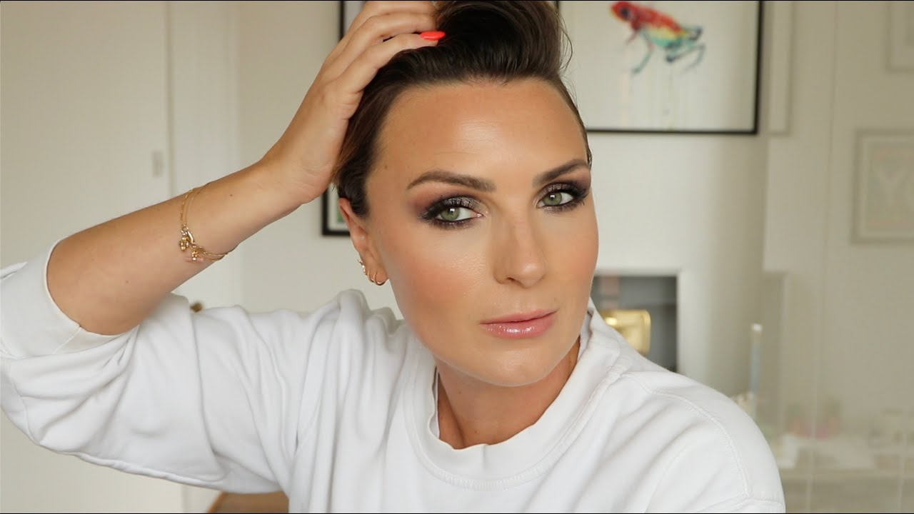 Очень простой макияж в стиле «смоки айс» для любого человека