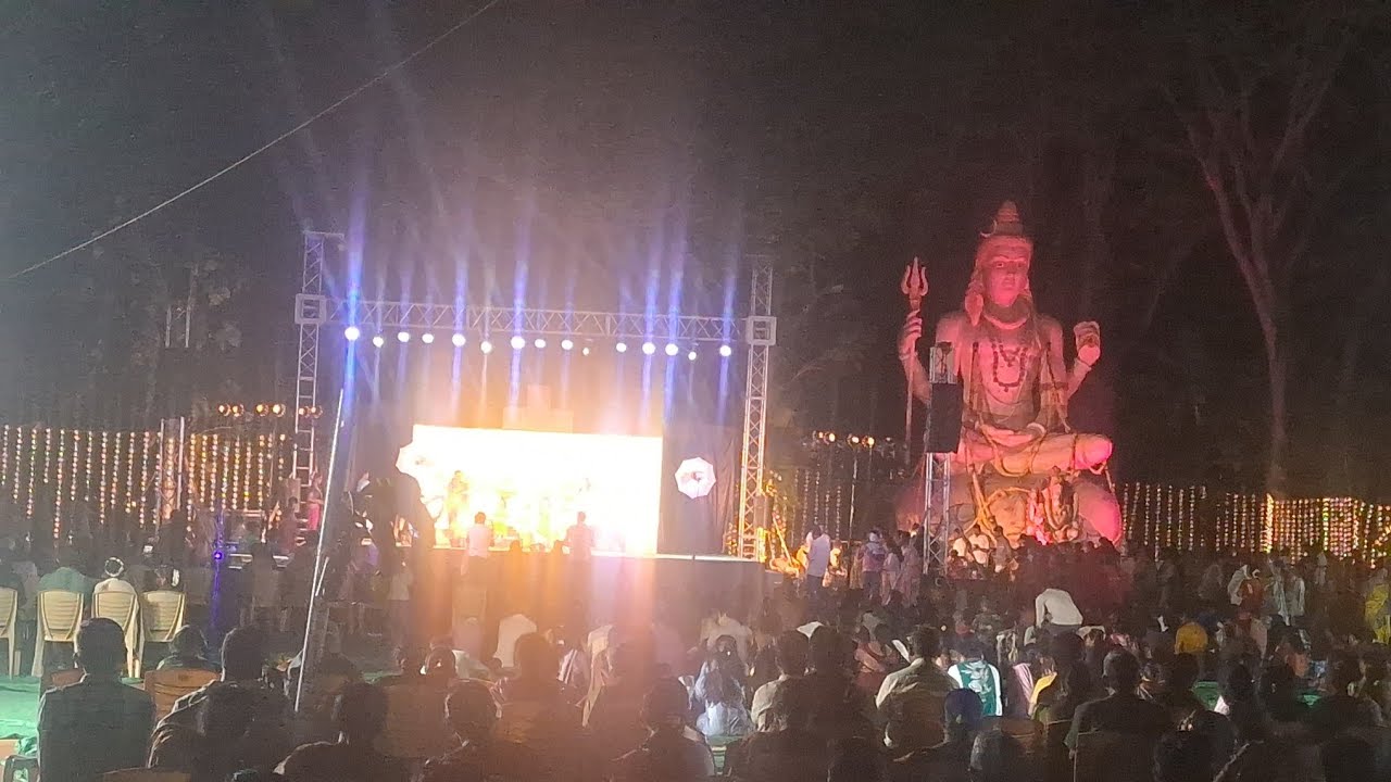 ಅಥಣಿ ಕಾಲೇಜು ವಿನಾಯಕಸ್ಕೂಲ್ ಲಿಂಗೇಶ್ವರದೇವಸ್ಥಾನ ನಾಟ್ಯ ಗಣಪತಿ ದೇವಸ್ಥಾನಗಳ  ಶಿವರಾತ್ರಿ ಕಾರ್ಯಕ್ರಮ