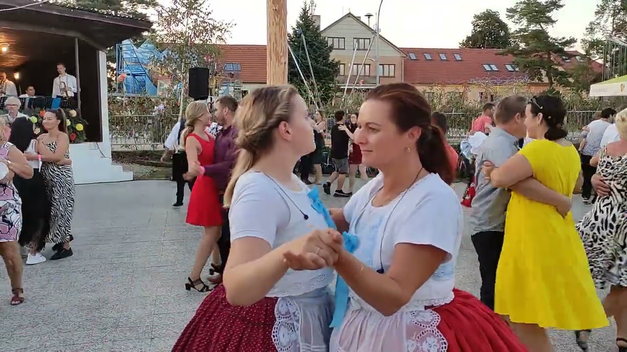 Hody Vedrovice 10.9.2023 - závěrečná píseň 