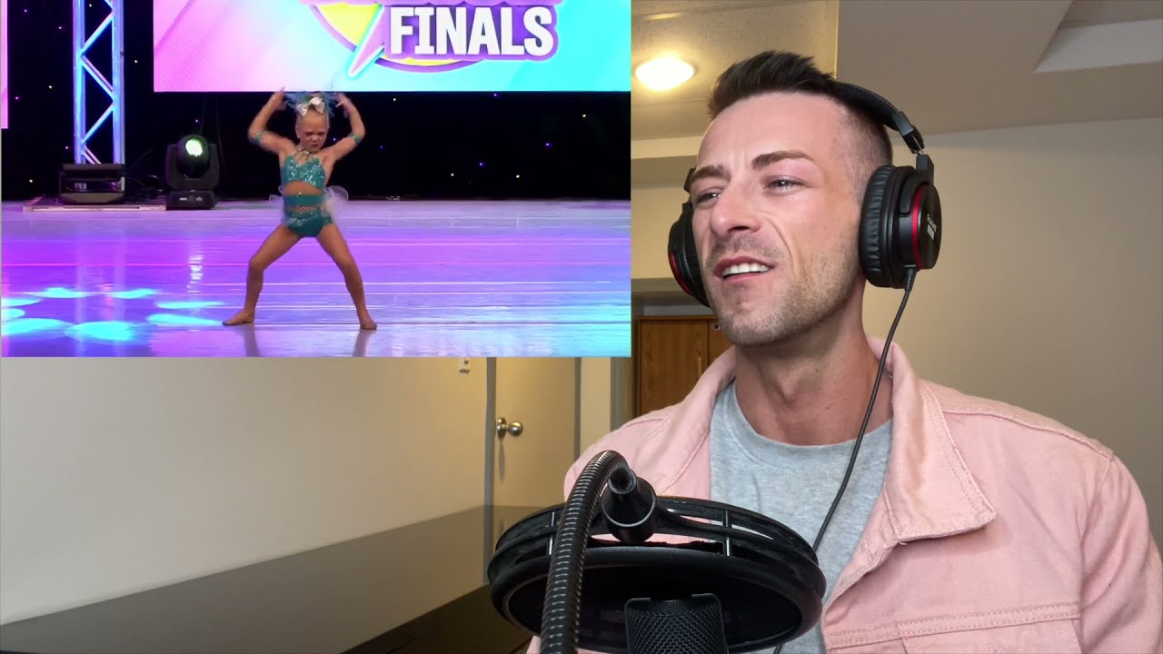 Dance Coach Reacts to EVERLEIGH ROSE SOUTAS in RESPECT!
