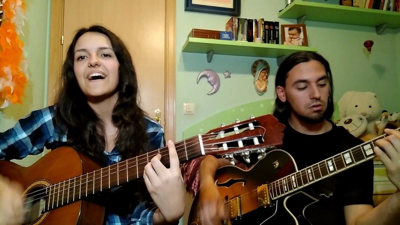 Mike Oldfield - Moonlight Shadow ft. Maggie Reilly (Blanca Orzáez, Eduardo Orzáez acoustic cover)