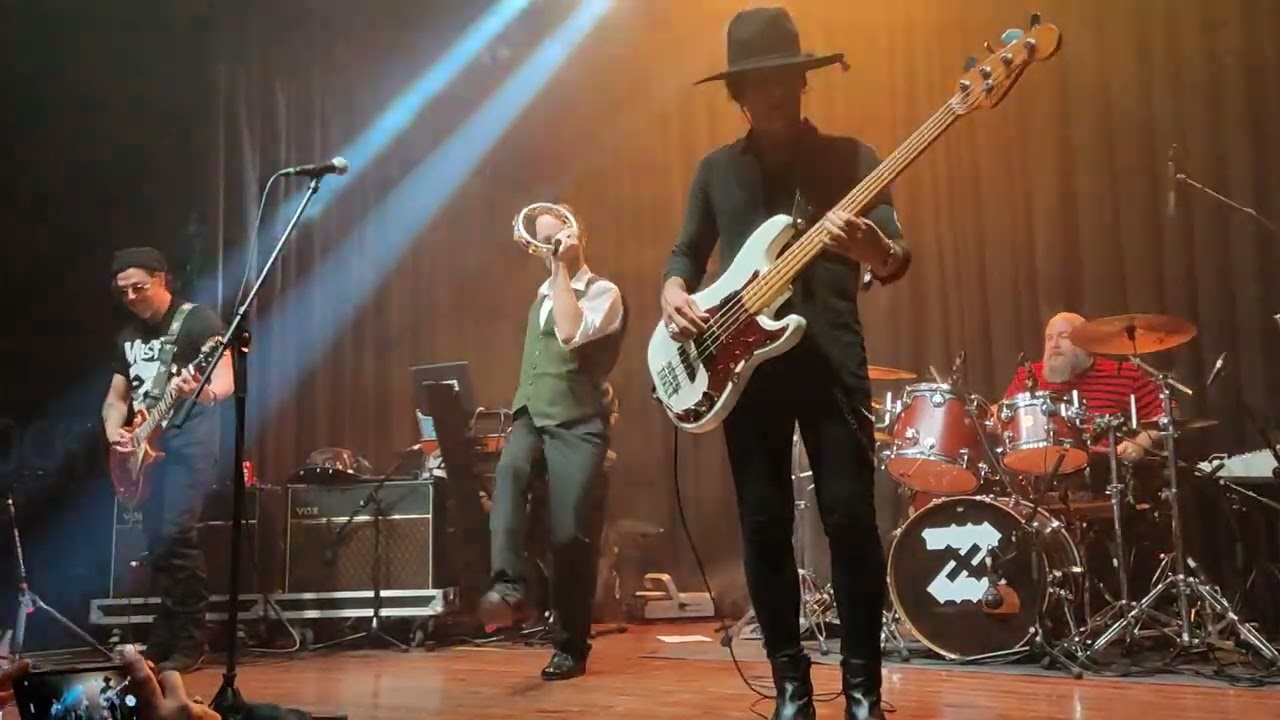 Zapato 3 - Amo las estrellas / Ahora estoy sin tí
