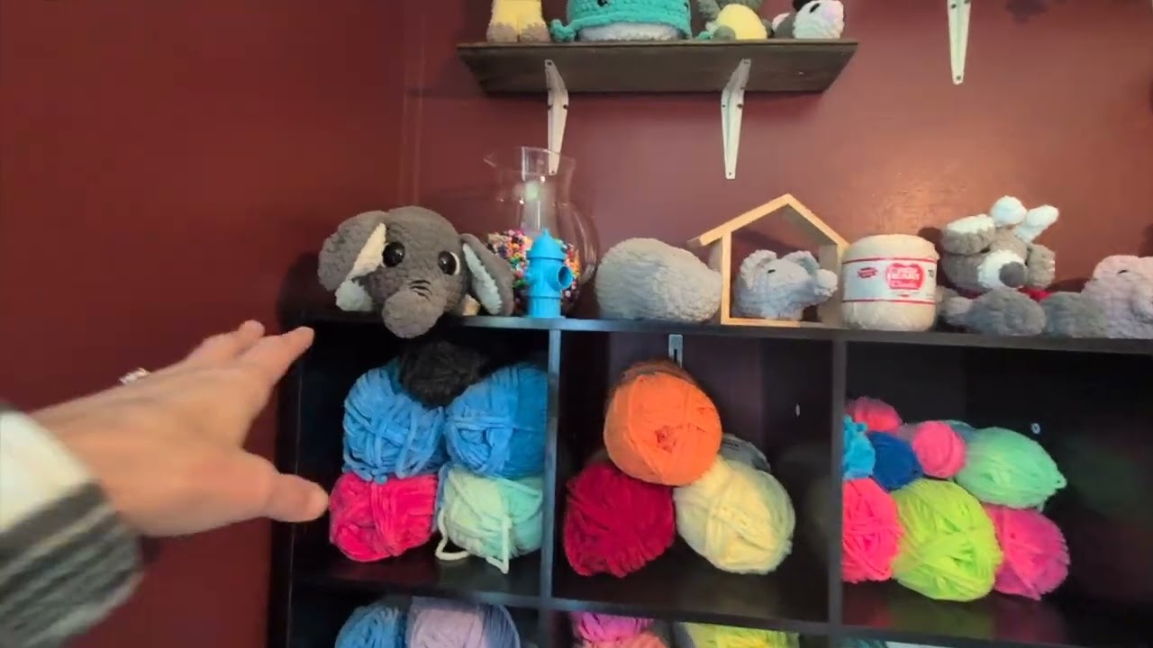 Craft, Sewing And Crochet Room Tour