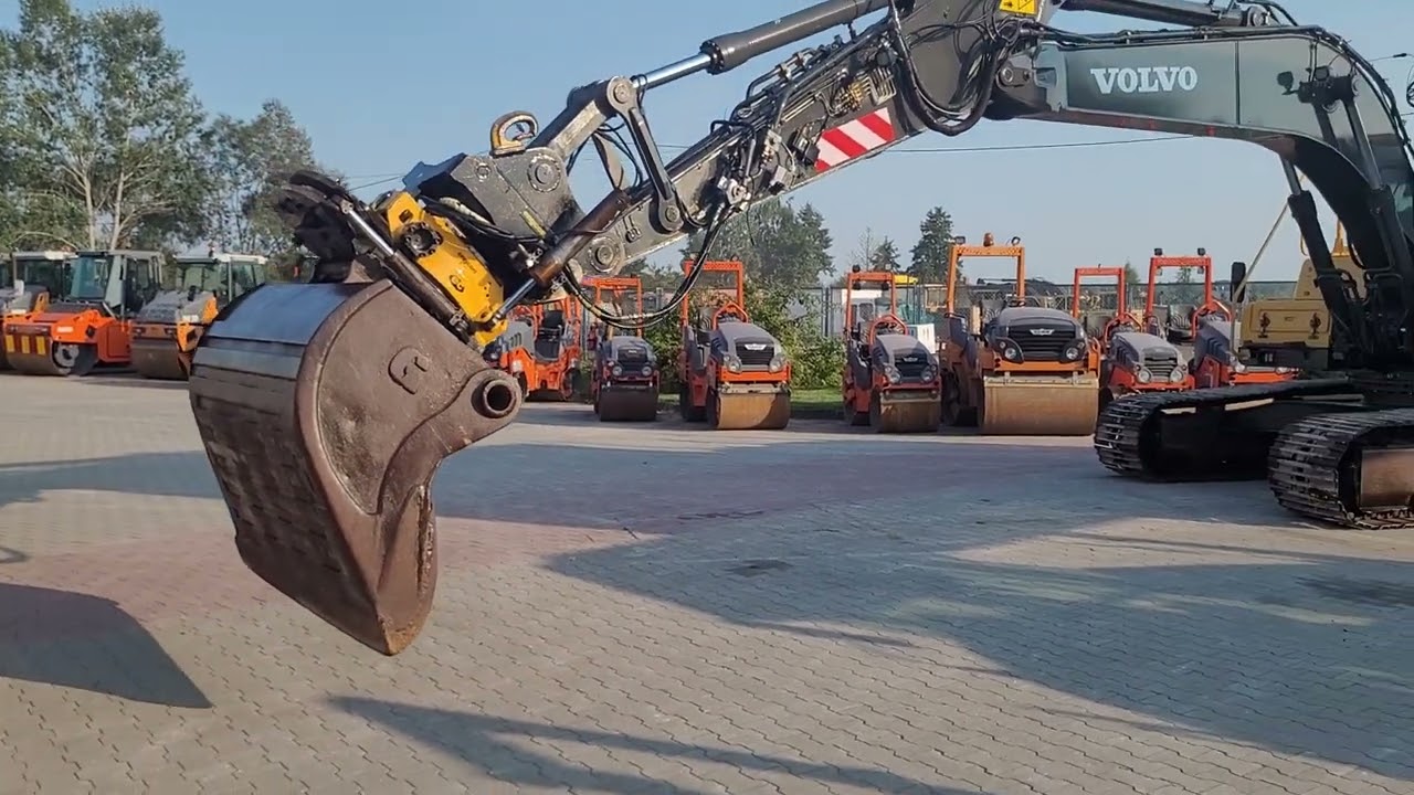 Koparka gąsienicowa Volvo EC 210 BLC -  używane maszyny budowlane i drogowe BETOMEX