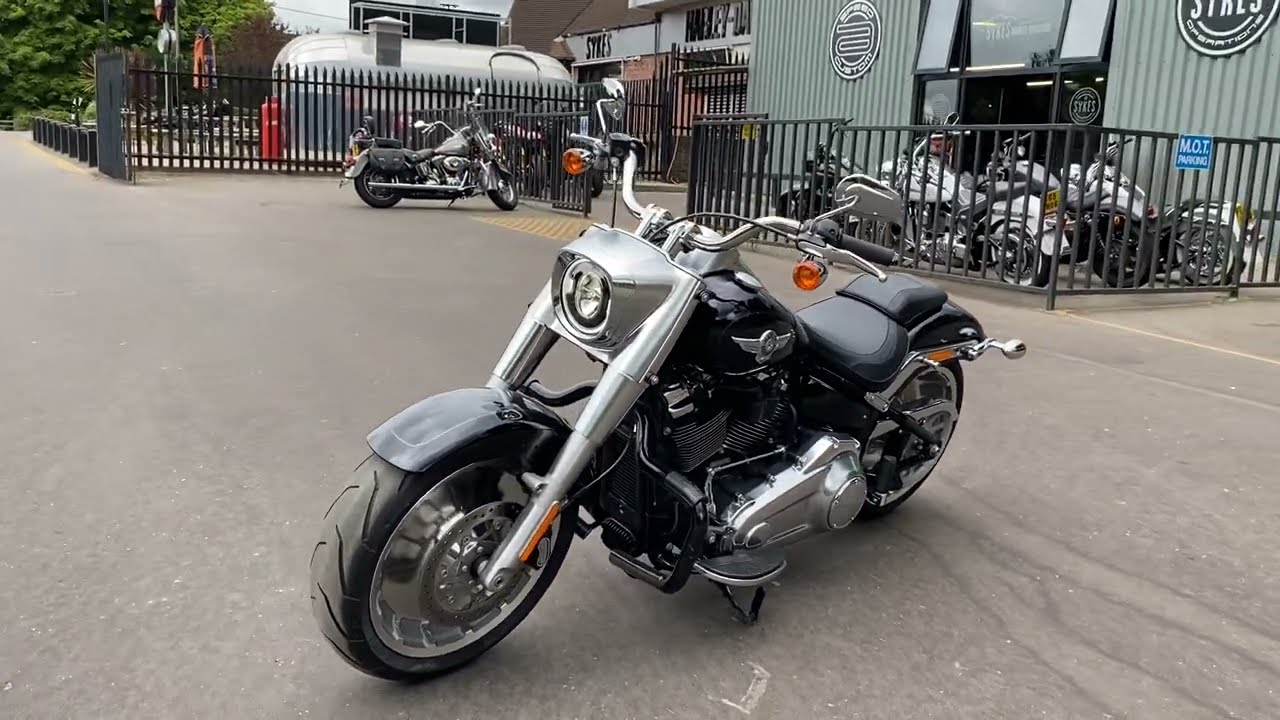 2019 Harley-Davidson FLFB Softail Fat Boy 107 in Vivid Black