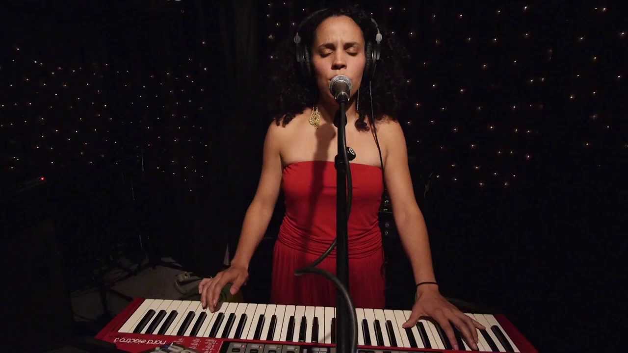 Xenia Rubinos - Hair Receding (Live on KEXP)