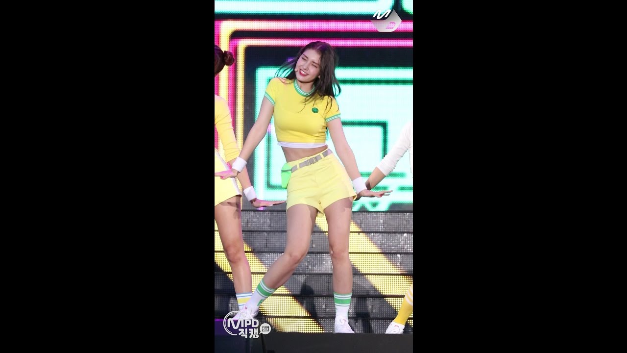 [MPD직캠] 아이오아이 전소미 직캠 너무너무너무 I.O.I Jeon So Mi VeryVeryVery Fancam @엠카운트다운_161027