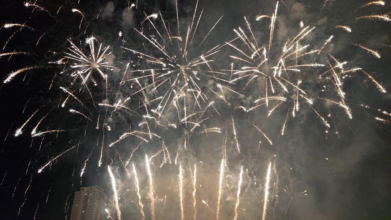 1er Castillo Fuegos Arificiales Fallas 2025 Valencia  Pirotecnia Vulcano