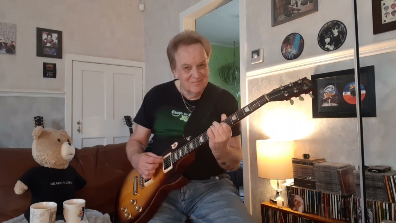 Free ; The Stealer ; Paul Kossoff Guitar .