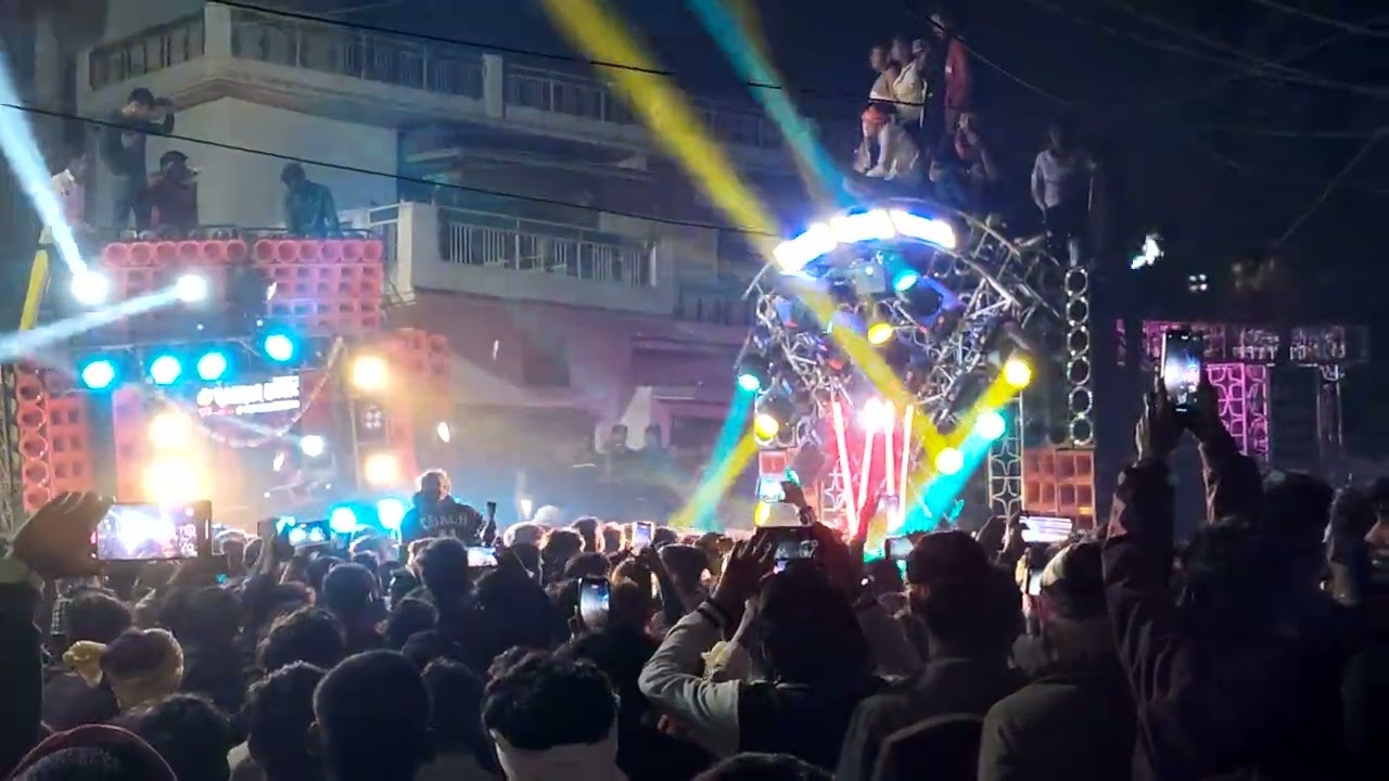 Dj ar ka intri ho gaya hai 